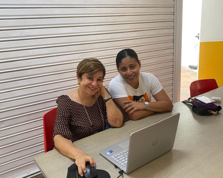 Reunión con la Funcionaria de la secretaría de Educación de Cartagena, quien
lidera los procesos de Educación Inclusiva, la Dra. Alba Paba Urrutia, con la finalidad de evaluar posibilidades de adelantar tareas conjuntas CENPPED-
Secretaría de Educación, en esa área. 7 de Junio de 2025.