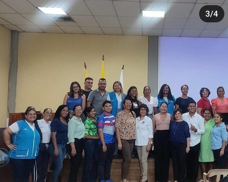 Representación de CENPPED, por la subdirectora Marlen Montes Castro, en el
evento de la “Red de Radio Escolar”, de la Secretaría de Educación de Cartagena.
Febrero 28 de 2024